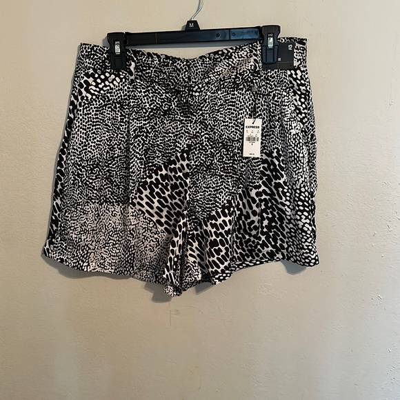 Express MIDI Super High Rise shorts - Picture 1 of 5